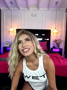 MystiqueXXX online show from September 22, 2025, 1:13 pm