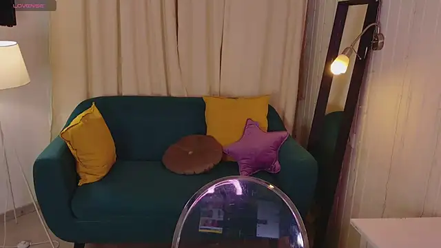 Snapshot of May_suki chatting on March 7, 2026, 8:39 pm May suki online show from March 7, 2026, 8:39 pm