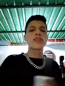 Snapshot of elinnki chatting on November 27, 2025, 9:06 pm elinnki online show from November 27, 2025, 9:06 pm