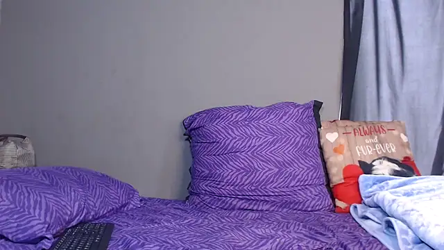 Snapshot of chockclitx5 chatting on October 7, 2025, 9:39 am chockclitx5 online show from October 7, 2025, 9:39 am