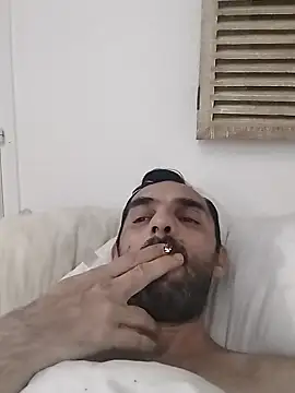 hotmen83 online show from October 8, 2025, 8:50 pm