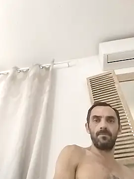 hotmen83 online show from October 11, 2025, 8:40 pm