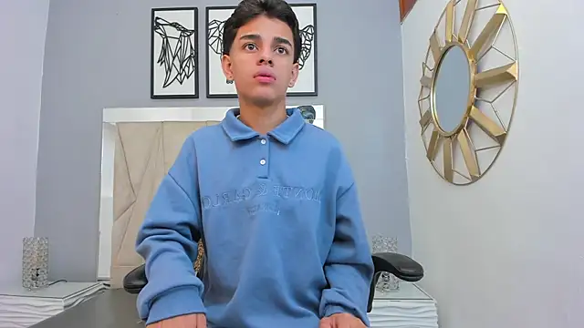 owen  johnson online show from September 10, 2025, 11:43 am