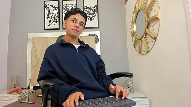 owen  johnson online show from October 2, 2025, 12:12 pm