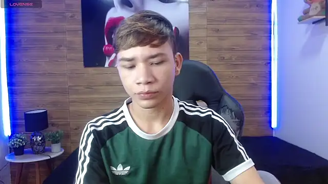 nathanclay online show from May 15, 2026, 12:34 pm