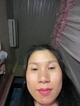 Snapshot of MinHiNi chatting on March 23, 2026, 4:33 pm MinHiNi online show from March 23, 2026, 4:33 pm