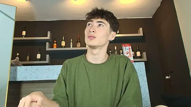 Snapshot of _DantFox_ chatting on September 29, 2025, 6:46 pm DantFox online show from September 29, 2025, 6:46 pm