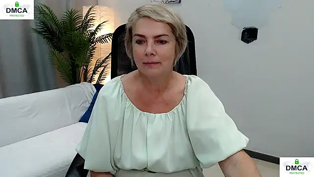 Snapshot of Pion_01 chatting on June 23, 2026, 4:43 am Pion 01 online show from June 23, 2026, 4:43 am