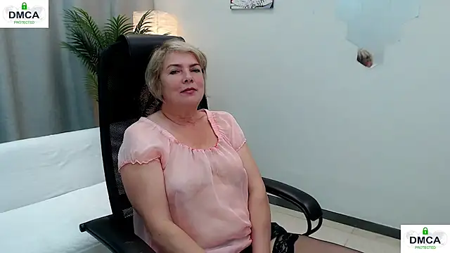 Snapshot of Pion_01 chatting on June 25, 2026, 5:12 am Pion 01 online show from June 25, 2026, 5:12 am