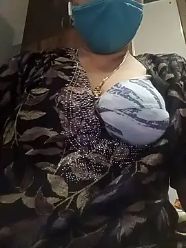 Snapshot of Tamil_Sivani chatting on October 19, 2025, 3:34 pm Tamil Sivani online show from October 19, 2025, 3:34 pm