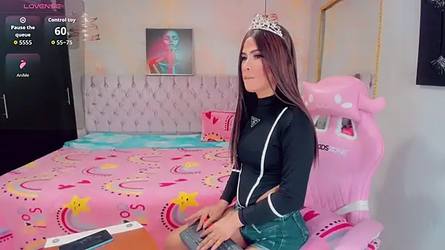 Snapshot of x_franco_x chatting on October 4, 2025, 9:57 pm x franco x online show from October 4, 2025, 9:57 pm