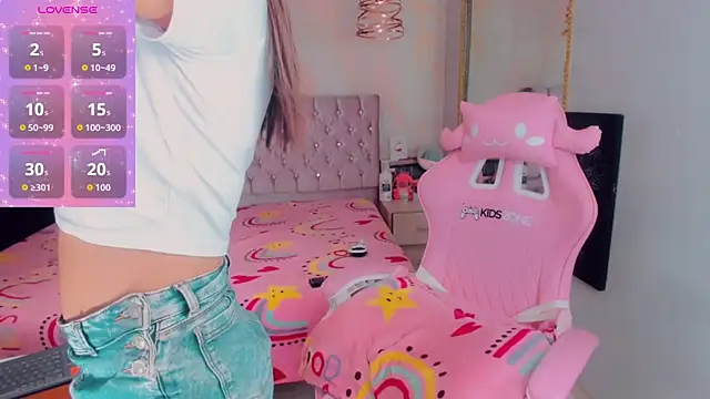 Snapshot of x_franco_x chatting on October 7, 2025, 10:34 am x franco x online show from October 7, 2025, 10:34 am