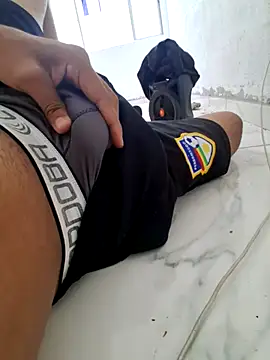 Snapshot of rbt9201 chatting on October 23, 2025, 2:49 pm rbt9201 online show from October 23, 2025, 2:49 pm