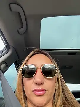 Ninabigtitied online show from March 13, 2026, 12:12 pm