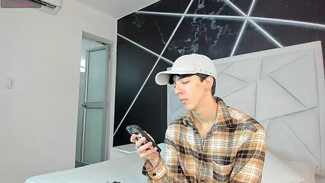 Snapshot of AerumChae chatting on May 6, 2026, 12:21 pm AerumChae online show from May 6, 2026, 12:21 pm