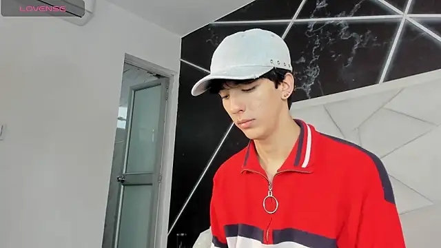 Snapshot of AerumChae chatting on May 22, 2026, 12:44 pm AerumChae online show from May 22, 2026, 12:44 pm