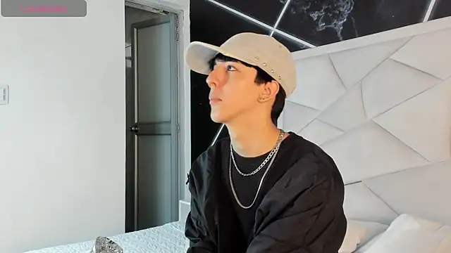 Snapshot of AerumChae chatting on May 30, 2026, 12:35 pm AerumChae online show from May 30, 2026, 12:35 pm