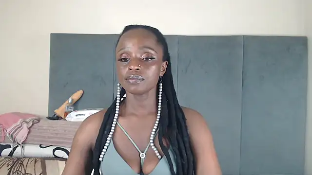 Jah-Queen online show from September 17, 2025, 5:58 pm