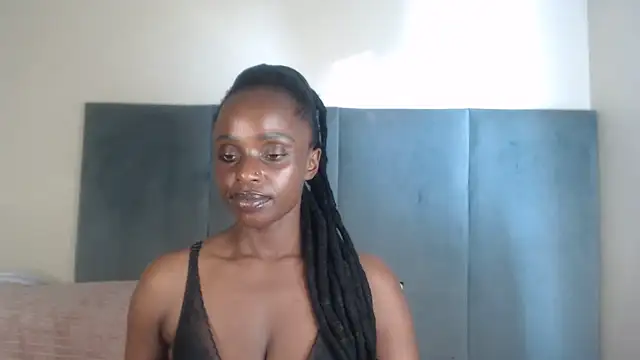 Jah-Queen online show from October 15, 2025, 4:45 am