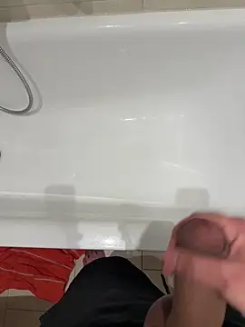 Snapshot of edeka12 chatting on February 21, 2026, 11:11 am edeka12 online show from February 21, 2026, 11:11 am