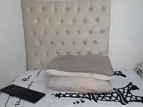 Snapshot of Lolly_Ramochele chatting on September 13, 2025, 3:28 am Lolly Ramochele online show from September 13, 2025, 3:28 am