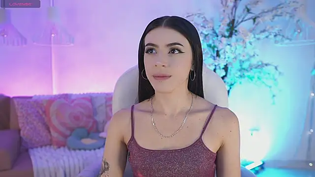 JadeSummerr online show from December 19, 2025, 11:39 am