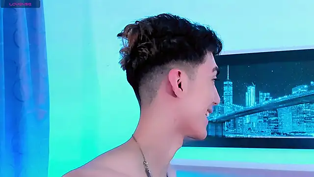 Baby FenixTS online show from September 28, 2025, 11:15 am