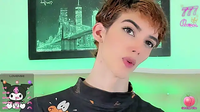Baby FenixTS online show from April 25, 2026, 10:29 pm