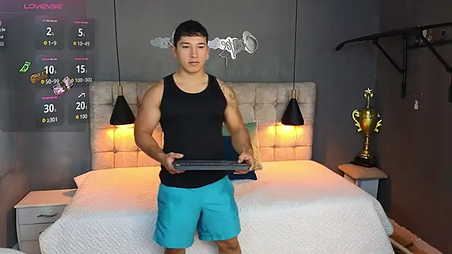 Snapshot of Horny_nick18 chatting on September 20, 2025, 9:32 am Horny nick18 online show from September 20, 2025, 9:32 am