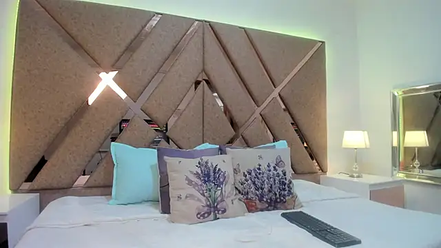 Snapshot of BelhaLawuo chatting on September 10, 2025, 8:53 pm BelhaLawuo online show from September 10, 2025, 8:53 pm