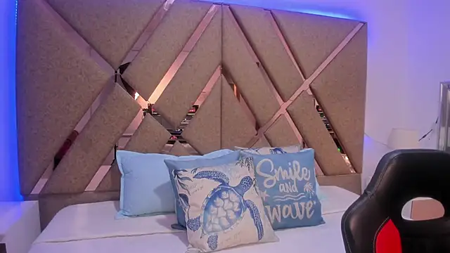 Snapshot of BelhaLawuo chatting on October 16, 2025, 7:26 pm BelhaLawuo online show from October 16, 2025, 7:26 pm