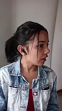 Snapshot of BelhaLawuo chatting on October 23, 2025, 5:12 pm BelhaLawuo online show from October 23, 2025, 5:12 pm