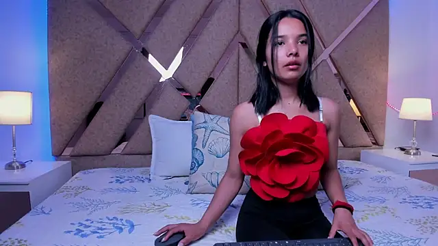 Snapshot of BelhaLawuo chatting on December 16, 2025, 7:19 pm BelhaLawuo online show from December 16, 2025, 7:19 pm