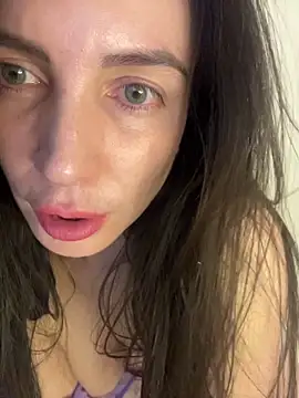 karinasantos  online show from March 15, 2026, 11:22 pm