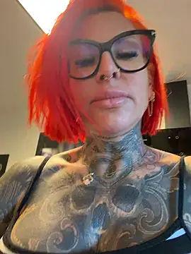 CatCoxx online show from July 12, 2026, 5:09 am
