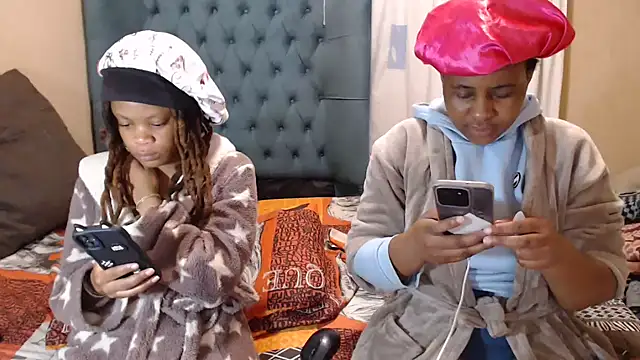 EbonyEssence online show from April 25, 2026, 9:34 pm