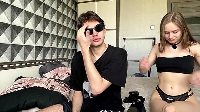 Snapshot of merycouple chatting on January 17, 2026, 5:34 am merycouple online show from January 17, 2026, 5:34 am