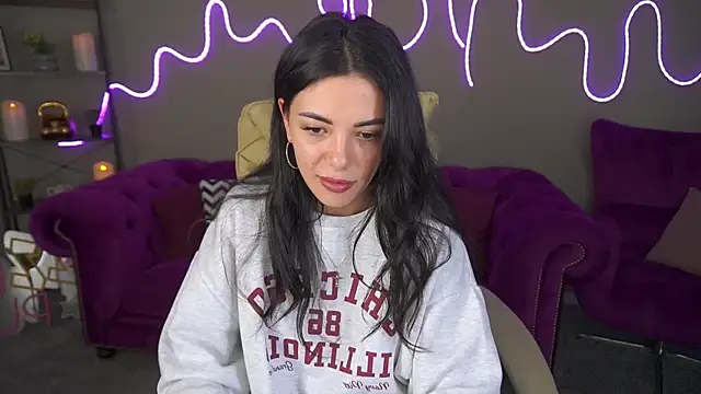 Snapshot of OnlyXxandra chatting on October 8, 2025, 1:09 pm OnlyXxandra online show from October 8, 2025, 1:09 pm