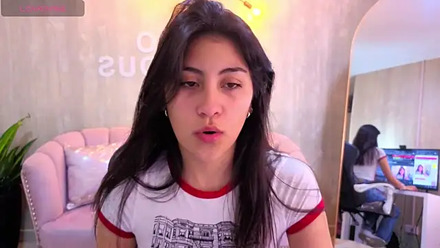 Snapshot of Zoe_Blaze_A chatting on November 25, 2025, 12:49 pm Zoe Blaze A online show from November 25, 2025, 12:49 pm