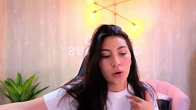 Snapshot of Zoe_Blaze_A chatting on December 4, 2025, 12:14 pm Zoe Blaze A online show from December 4, 2025, 12:14 pm