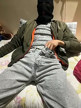 Snapshot of Yasar-Xxxl chatting on February 26, 2026, 12:31 am Yasar-Xxxl online show from February 26, 2026, 12:31 am