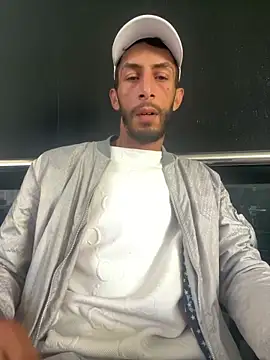 Snapshot of Yasar-Xxxl chatting on May 18, 2026, 10:21 am Yasar-Xxxl online show from May 18, 2026, 10:21 am