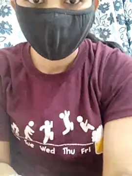 Snapshot of poojam93 chatting on April 7, 2026, 4:18 pm poojam93 online show from April 7, 2026, 4:18 pm