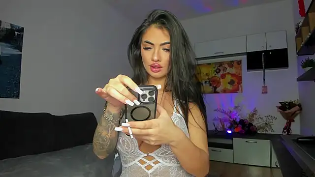 tina kart3r online show from December 13, 2025, 11:21 pm