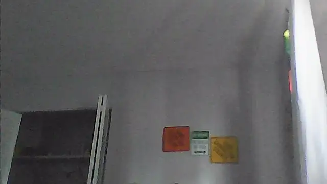 Snapshot of sarahkat86 chatting on May 22, 2026, 10:04 pm sarahkat86 online show from May 22, 2026, 10:04 pm