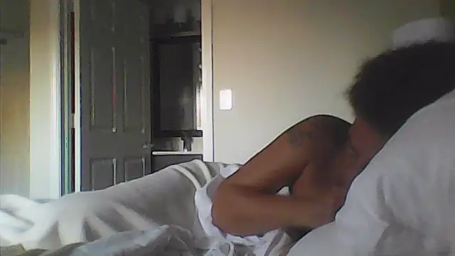 Snapshot of sarahkat86 chatting on June 13, 2026, 10:57 am sarahkat86 online show from June 13, 2026, 10:57 am