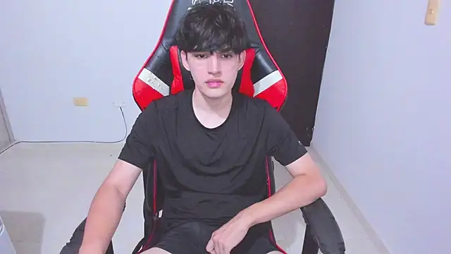 eren 188 online show from December 4, 2025, 2:10 am