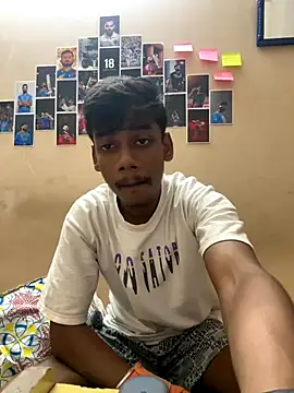 Snapshot of Lustking2406 chatting on September 22, 2025, 8:00 pm Lustking2406 online show from September 22, 2025, 8:00 pm