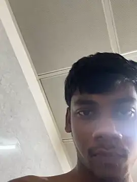 Snapshot of Lustking2406 chatting on November 19, 2025, 10:43 pm Lustking2406 online show from November 19, 2025, 10:43 pm