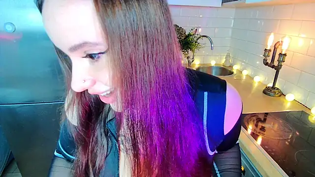 Snapshot of Margott_Joy chatting on November 21, 2025, 2:05 pm Margott Joy online show from November 21, 2025, 2:05 pm